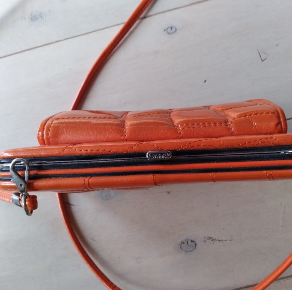 Crossbody Wallet - Picture 2 of 5